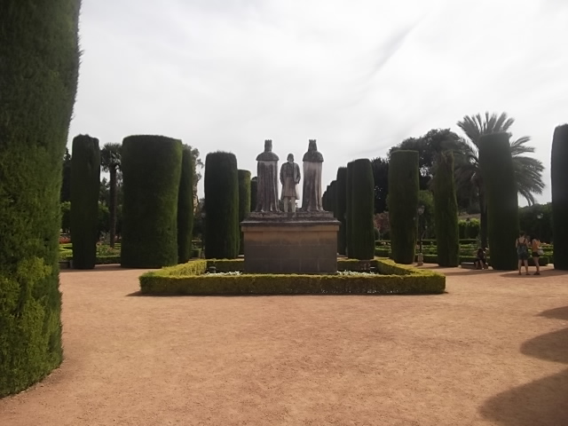 The statue of Columbus and Elizabeth and Ferdinand